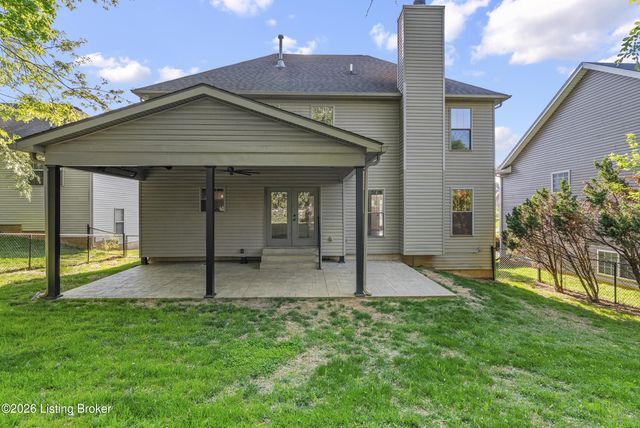 5000 Flora Springs Cir, Louisville, KY 40299