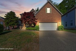 5000 Flora Springs Cir, Louisville, KY 40299
