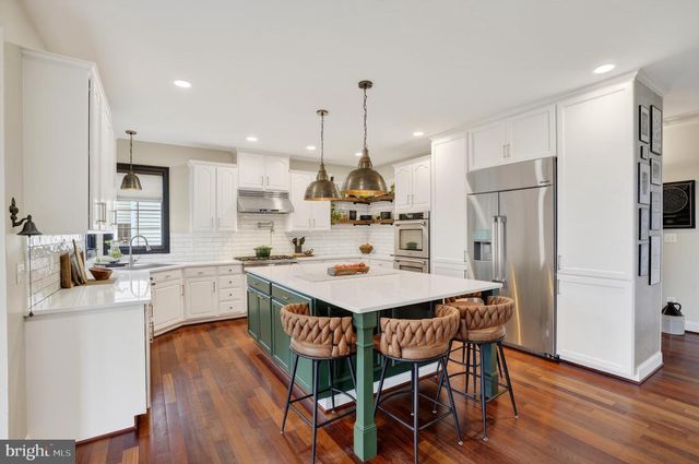 15141 GOLF VIEW DR, Haymarket, VA 20169