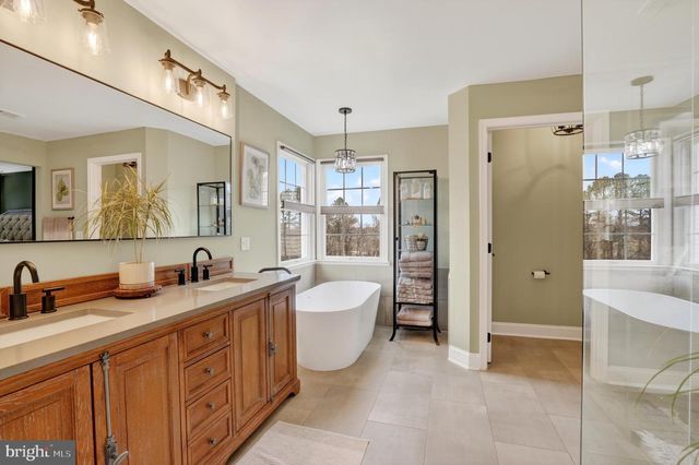 15141 GOLF VIEW DR, Haymarket, VA 20169