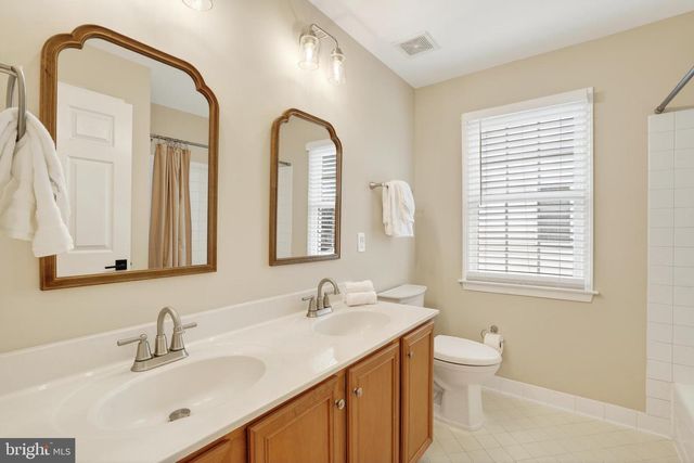 15141 GOLF VIEW DR, Haymarket, VA 20169