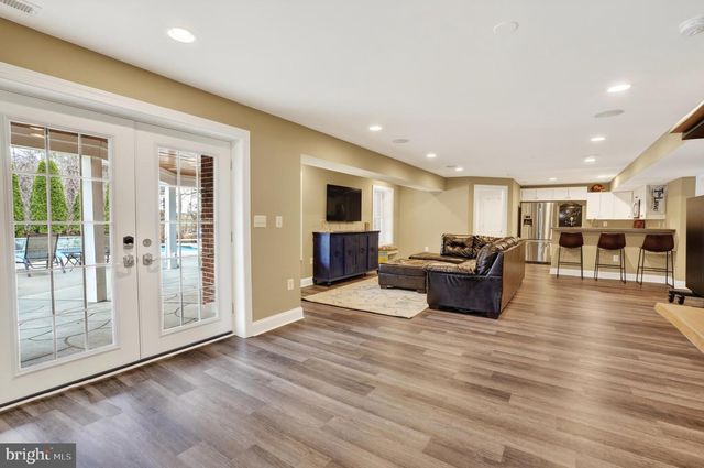 15141 GOLF VIEW DR, Haymarket, VA 20169