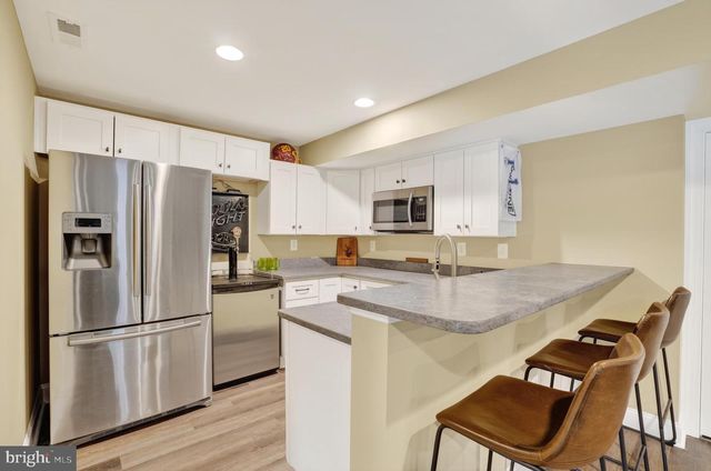 15141 GOLF VIEW DR, Haymarket, VA 20169