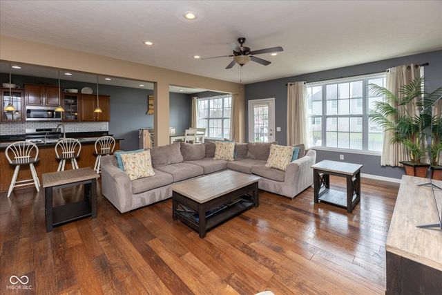 13867 Cold Spring Drive, Fishers, IN 46038