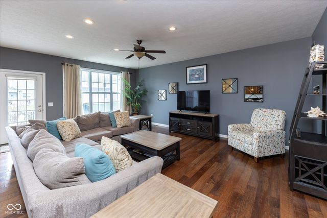 13867 Cold Spring Drive, Fishers, IN 46038