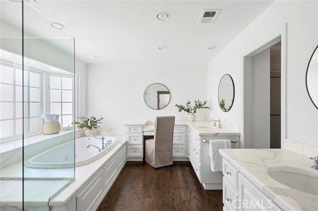 2571 Waverly Drive, Newport Beach, CA 92663