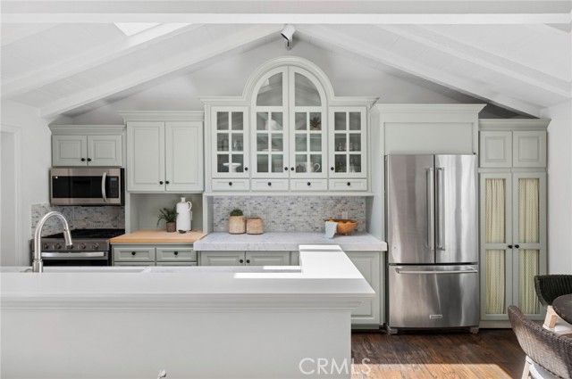 2571 Waverly Drive, Newport Beach, CA 92663