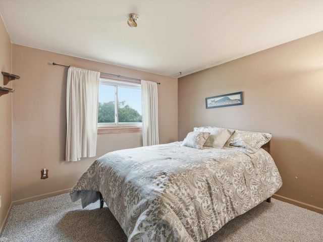 45455 Heatherwoode Lane, Macomb Twp, MI 48044