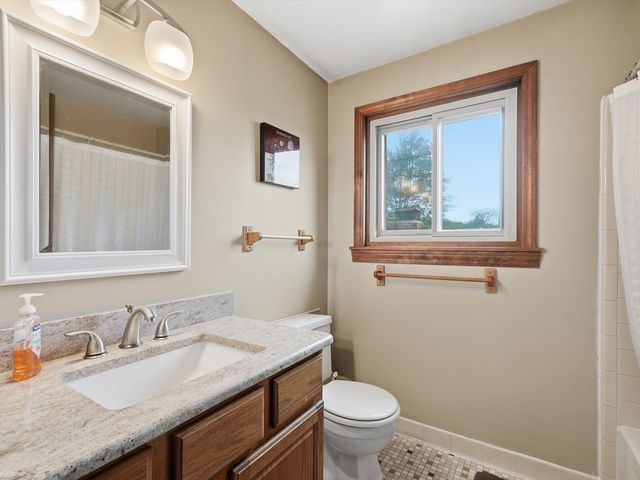 45455 Heatherwoode Lane, Macomb Twp, MI 48044