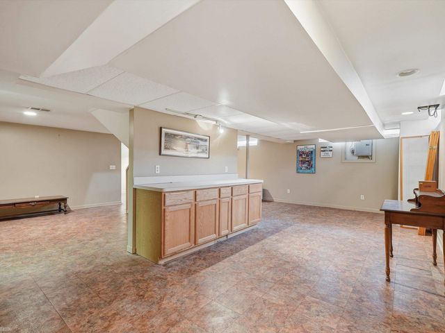 45455 Heatherwoode Lane, Macomb Twp, MI 48044