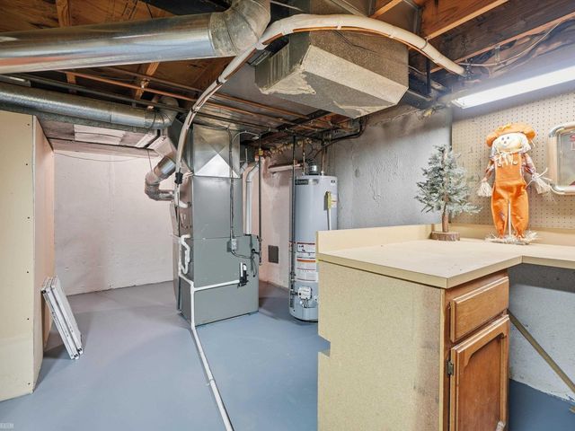 45455 Heatherwoode Lane, Macomb Twp, MI 48044