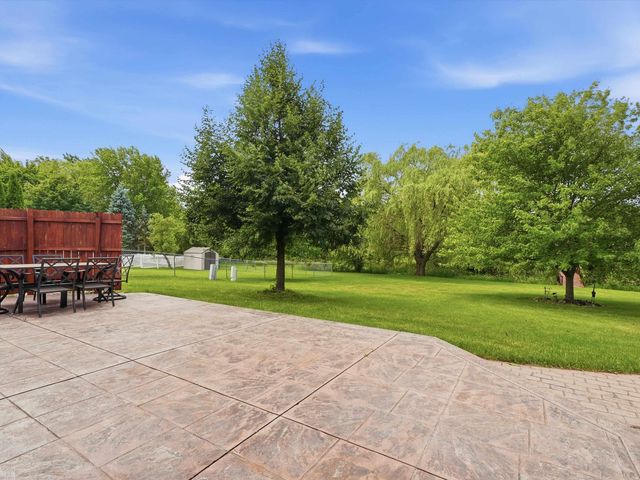 45455 Heatherwoode Lane, Macomb Twp, MI 48044
