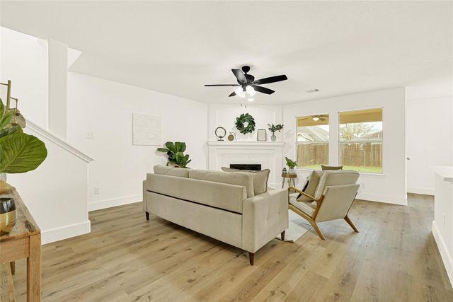 1914 Rock Ridge Drive, Houston, TX 77049