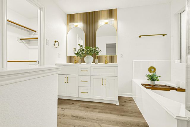 1914 Rock Ridge Drive, Houston, TX 77049