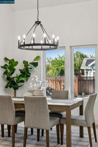 1713 Berrywood Dr, Concord, CA 94521