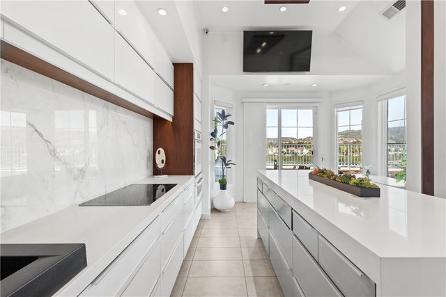 4 Chandon, Newport Coast, CA 92657