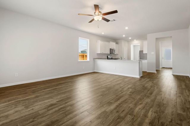 708 Jasmine Ridge Lane, Waller, TX 77484