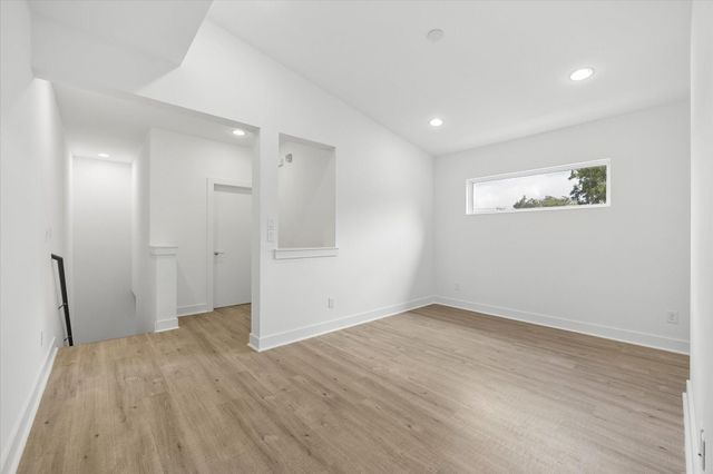 1111 Louise Street, Houston, TX 77009