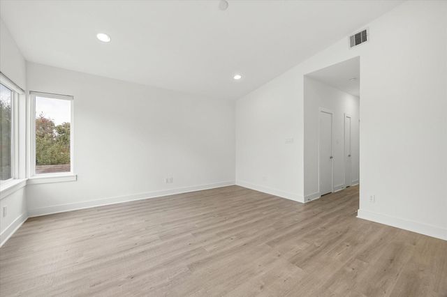 1111 Louise Street, Houston, TX 77009