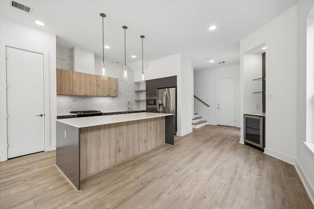 1111 Louise Street, Houston, TX 77009