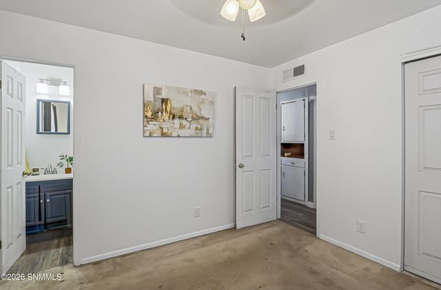 940 Calle Del Sol, Las Cruces, NM 88005