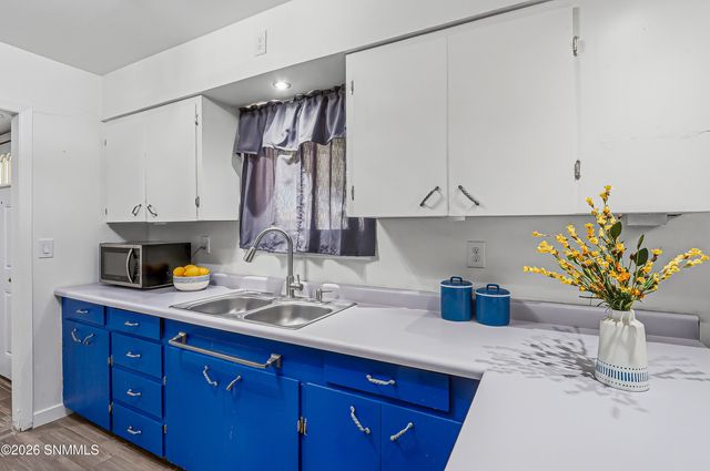 940 Calle Del Sol, Las Cruces, NM 88005