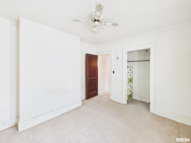 2229 S 6TH Street, Springfield, IL 62703