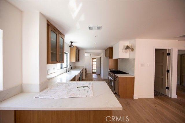 600 E Sierra Madre, Sierra Madre, CA 91024