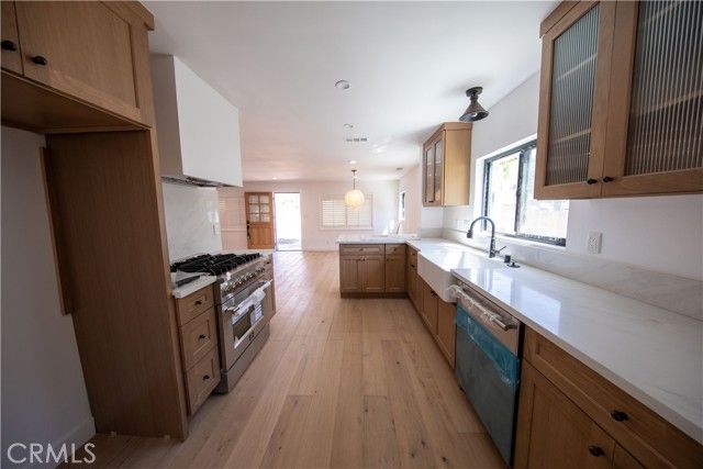 600 E Sierra Madre, Sierra Madre, CA 91024