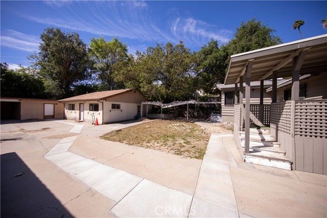 600 E Sierra Madre, Sierra Madre, CA 91024