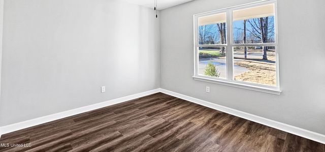 1408 W Woodward Avenue, Holly Springs, MS 38635