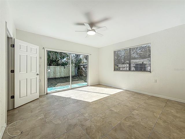 7250 12TH AVENUE N, St Petersburg, FL 33710