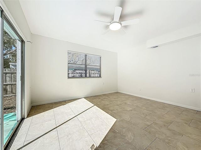 7250 12TH AVENUE N, St Petersburg, FL 33710