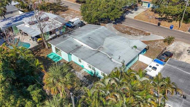 7250 12TH AVENUE N, St Petersburg, FL 33710