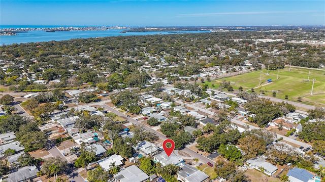 7250 12TH AVENUE N, St Petersburg, FL 33710