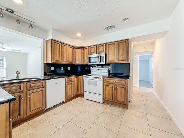 7250 12TH AVENUE N, St Petersburg, FL 33710