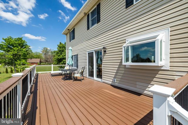 11105 PARKGATE DR, Nokesville, VA 20181