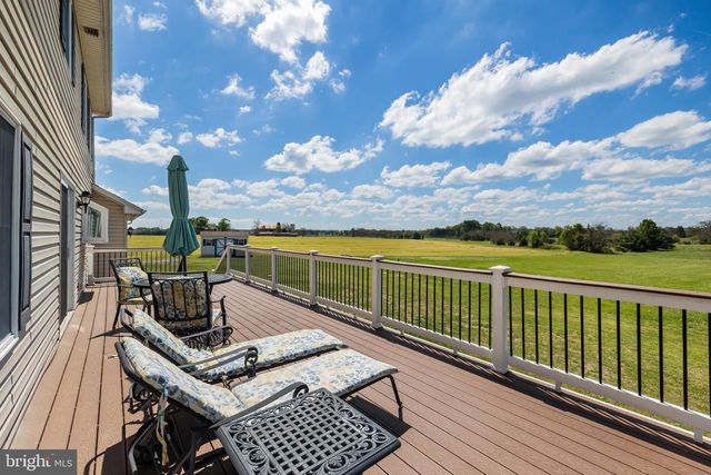 11105 PARKGATE DR, Nokesville, VA 20181