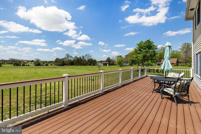 11105 PARKGATE DR, Nokesville, VA 20181