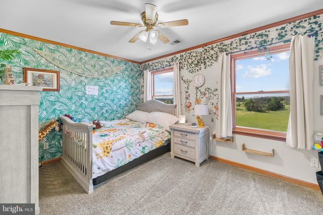 11105 PARKGATE DR, Nokesville, VA 20181