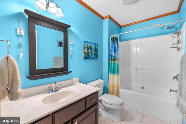 11105 PARKGATE DR, Nokesville, VA 20181