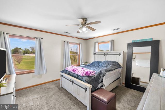 11105 PARKGATE DR, Nokesville, VA 20181