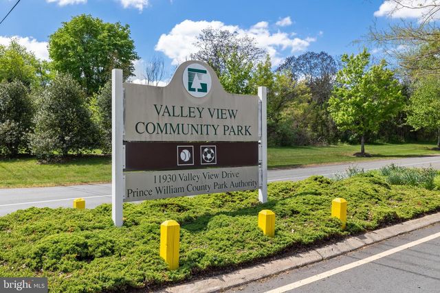 11105 PARKGATE DR, Nokesville, VA 20181