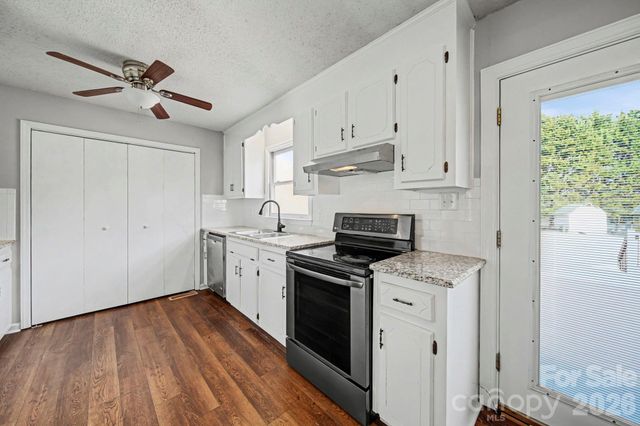 102 Roxie Lane, Belmont, NC 28012