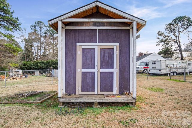 102 Roxie Lane, Belmont, NC 28012