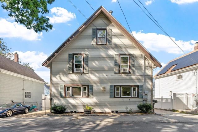 8 Brightside Ave 1, Gloucester, MA 01930