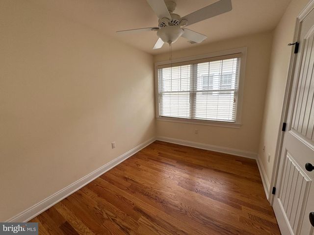 16 HARRIS RD, Princeton, NJ 08540