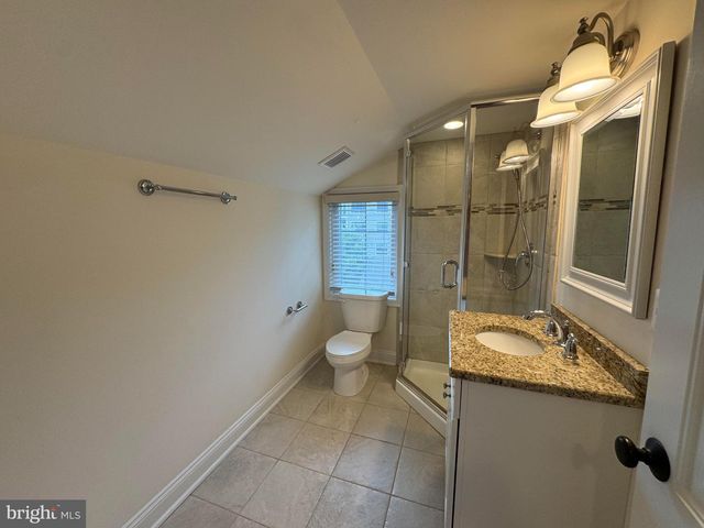 16 HARRIS RD, Princeton, NJ 08540