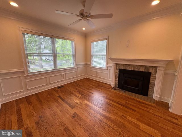 16 HARRIS RD, Princeton, NJ 08540