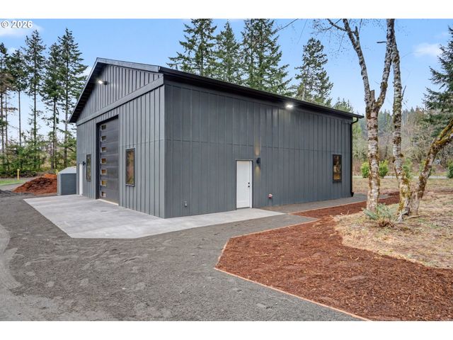 19850 WINTERS HILL Rd, Silverton, OR 97381